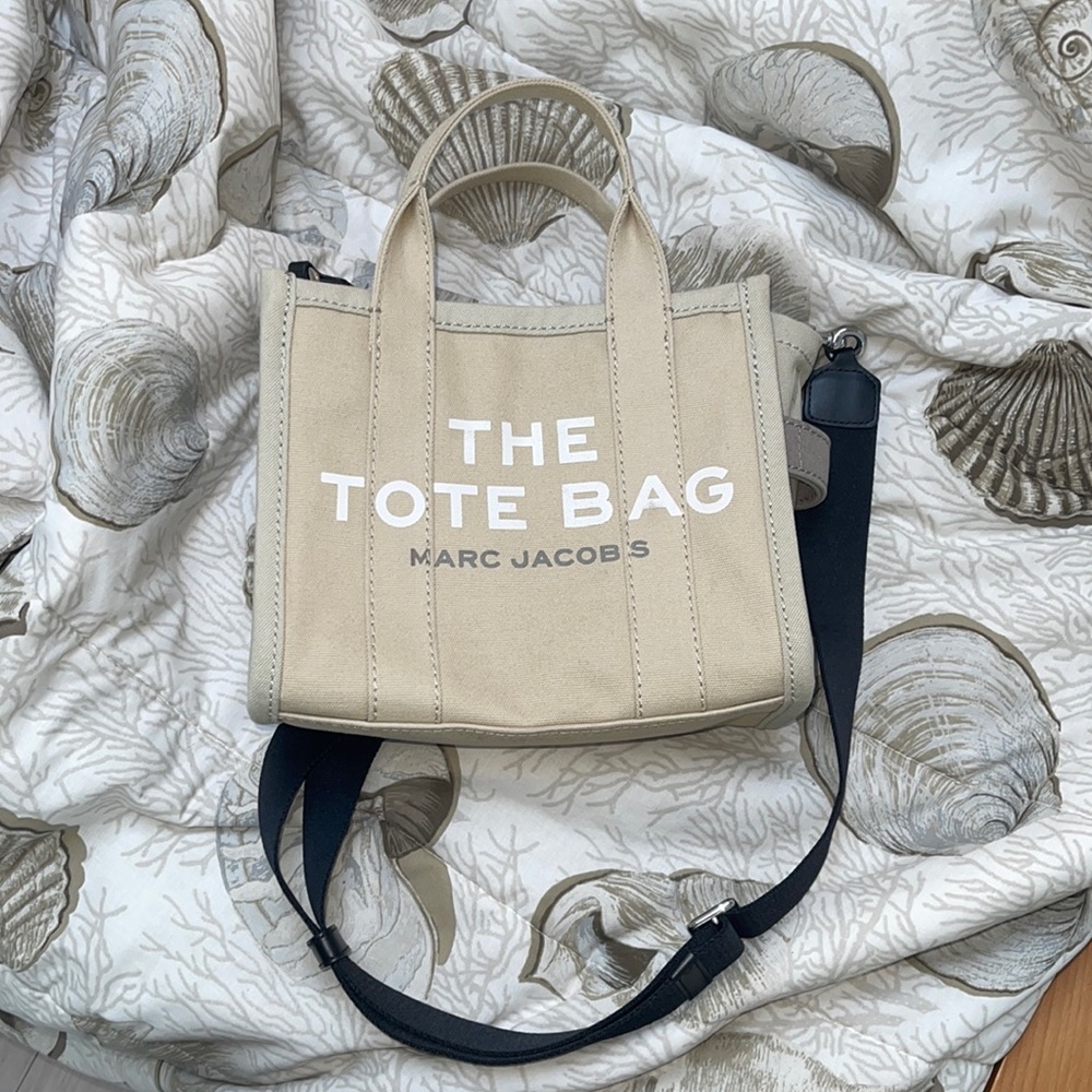 THE TOTE BAG MARC JACOBS